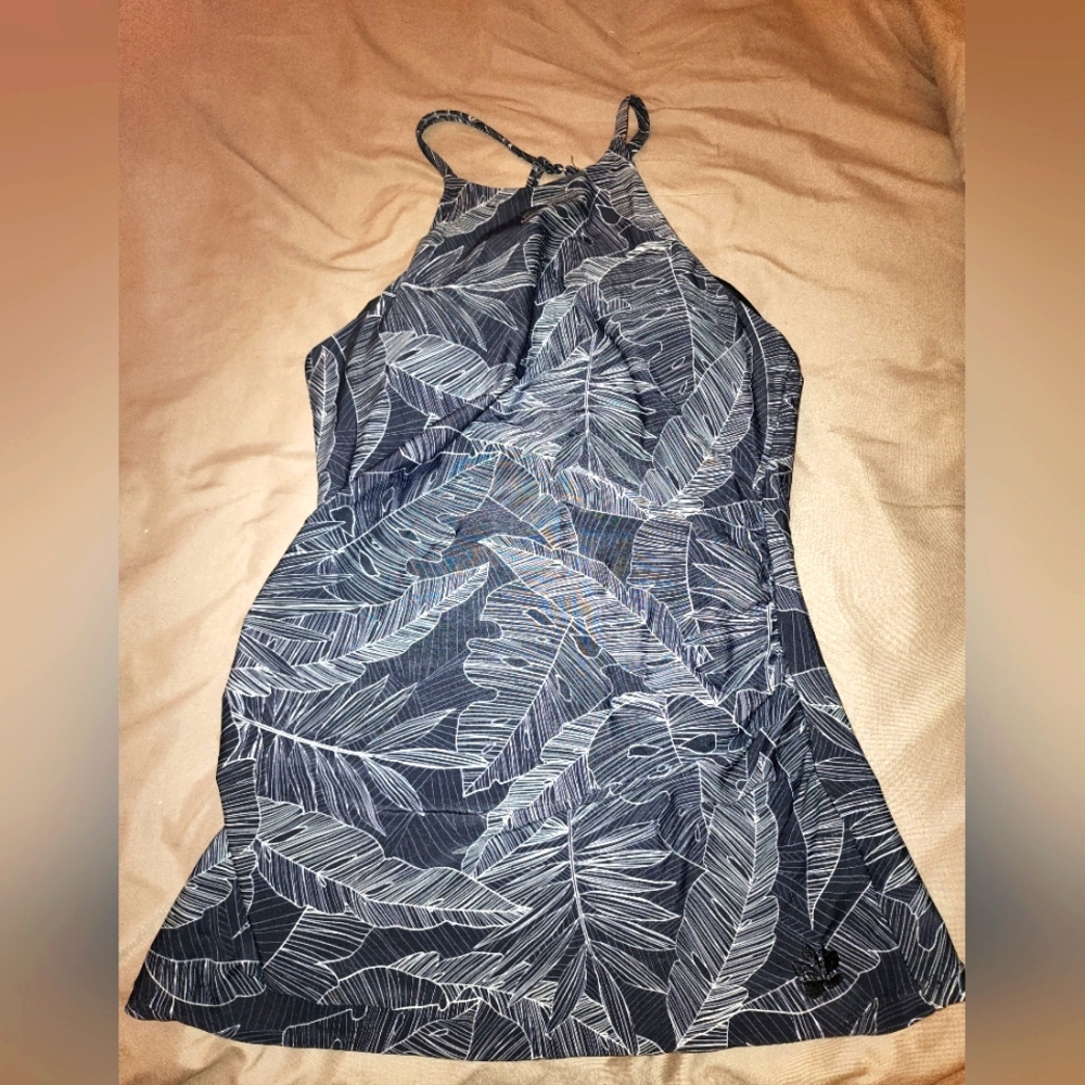 Hapari Tankini top - size Medium